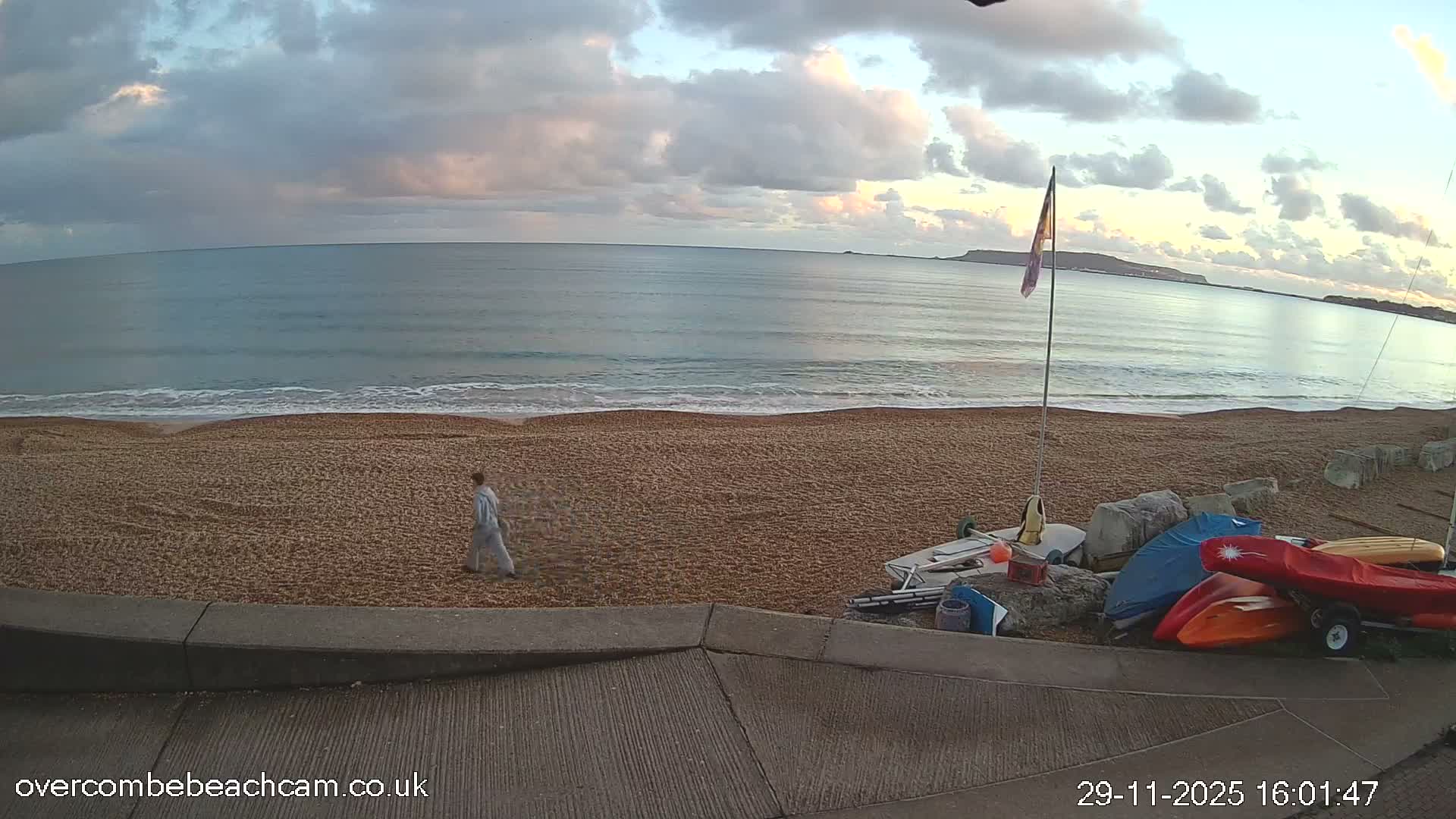 Overcombe - Weymouth Beach Live Cam - Weymouth, Dorset, South West, England, United Kingdom
