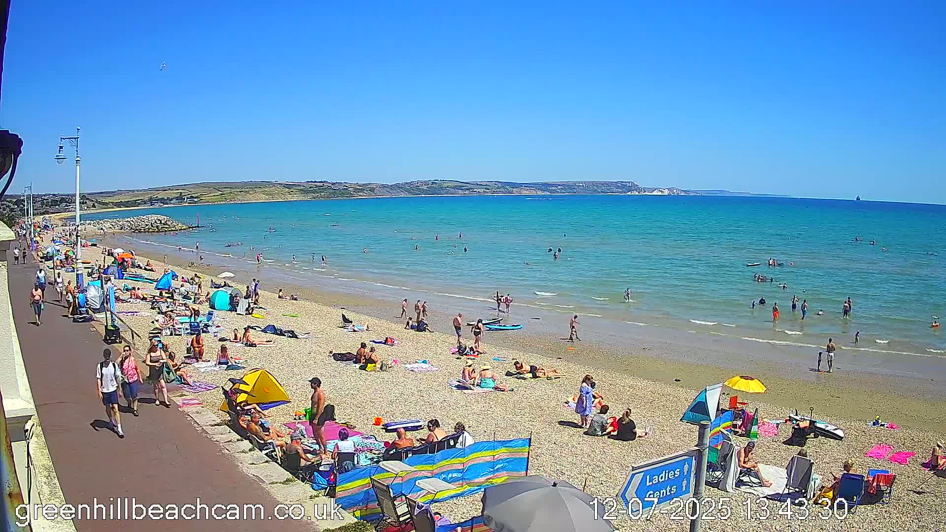 Greenhill - Weymouth Beach Live Cam - Weymouth, Dorset, South West, England, United Kingdom