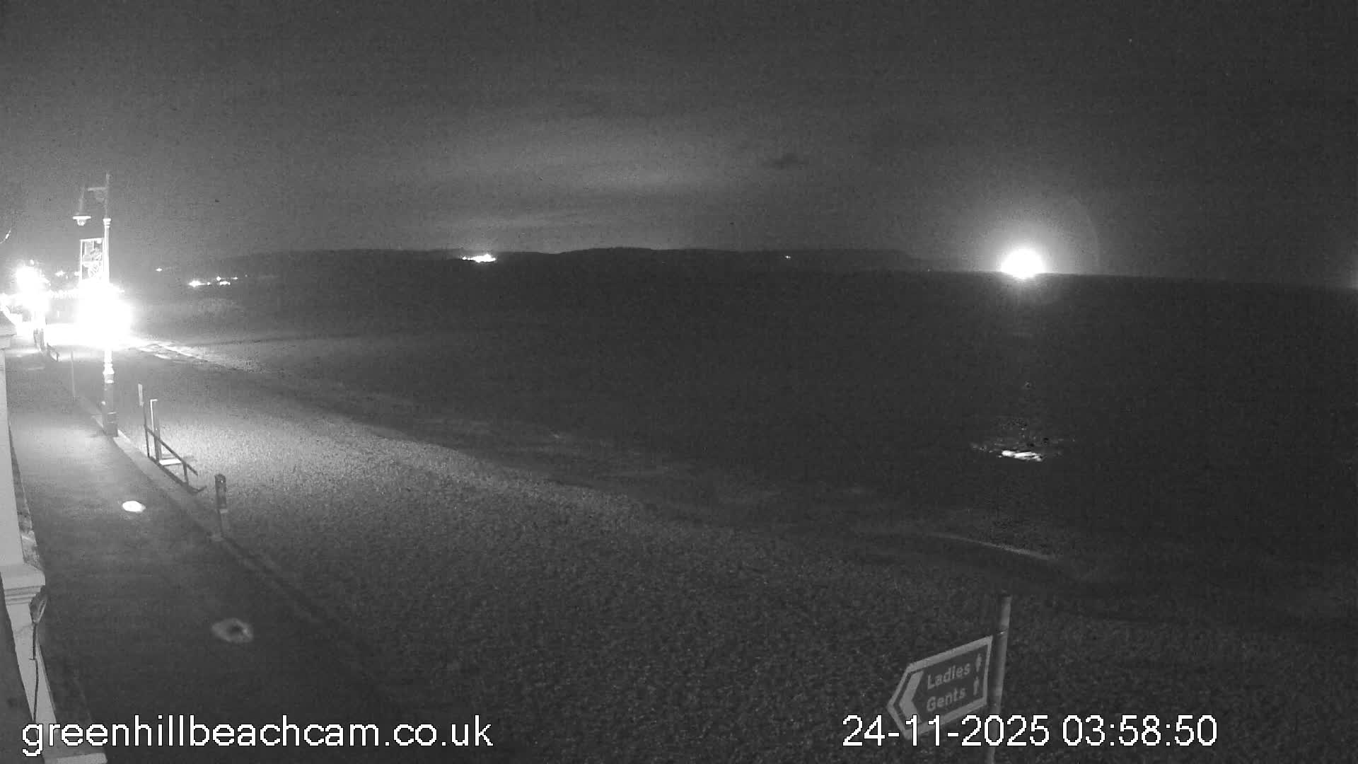 Greenhill - Weymouth Beach Live Cam - Weymouth, Dorset, South West, England, United Kingdom