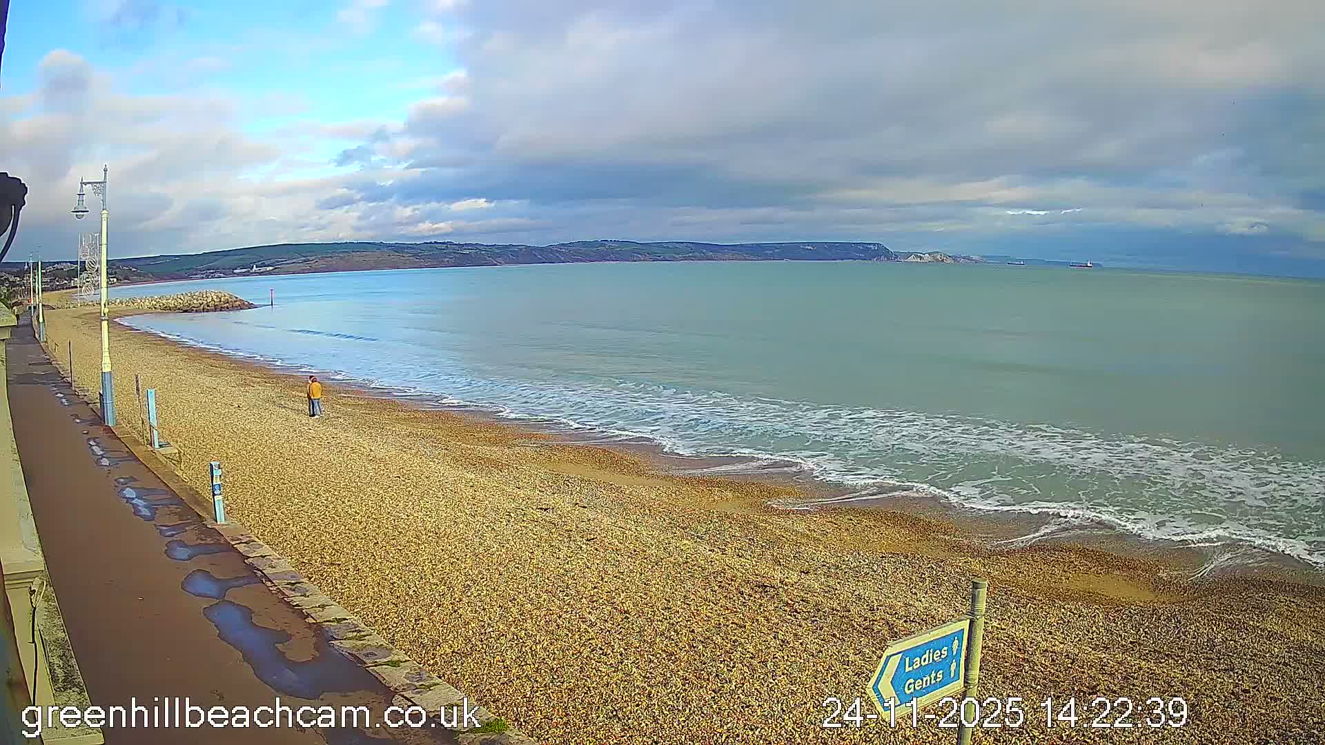 Greenhill - Weymouth Beach Live Cam - Weymouth, Dorset, South West, England, United Kingdom
