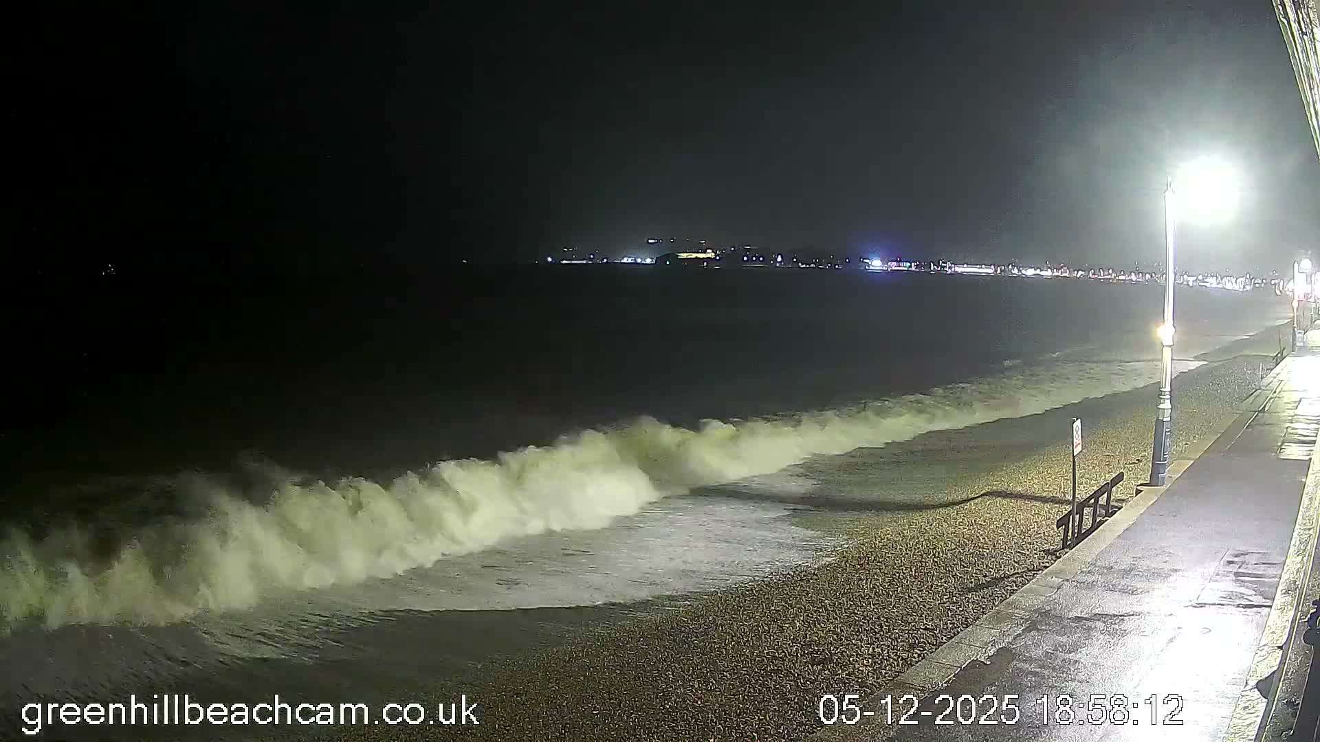 Greenhill - Weymouth Beach Live Cam - Weymouth, Dorset, South West, England, United Kingdom