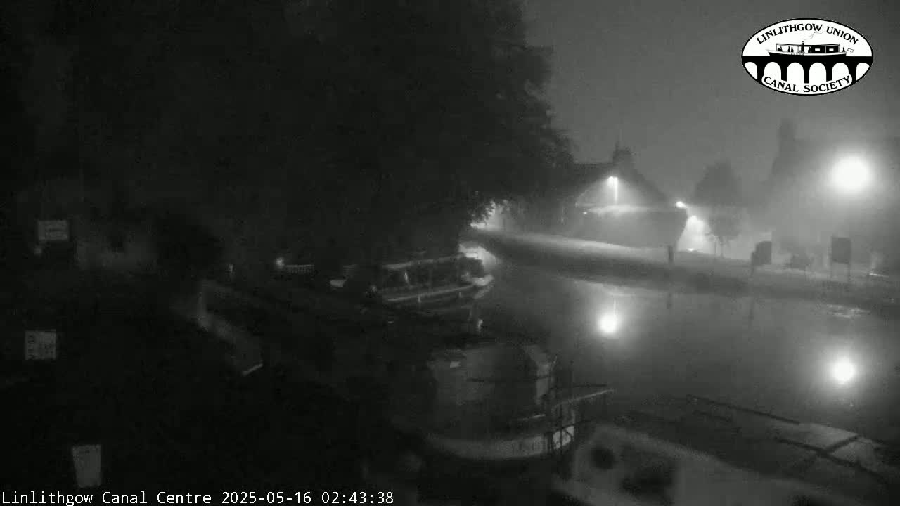 Linlithgow Union Canal Centre Live Cam - Linlithgow, West Lothian, Scotland, United Kingdom