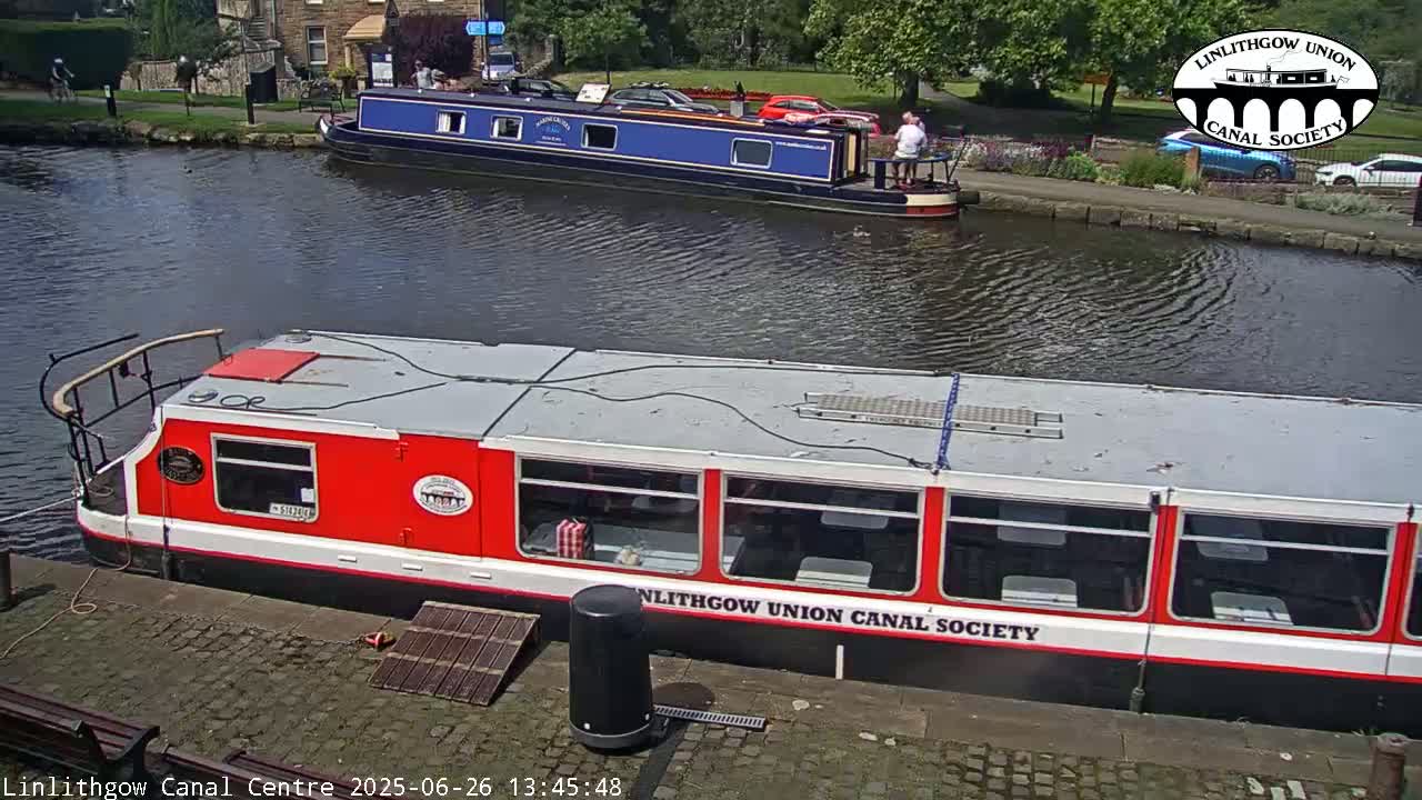 Linlithgow Union Canal Centre Live Cam - Linlithgow, West Lothian, Scotland, United Kingdom
