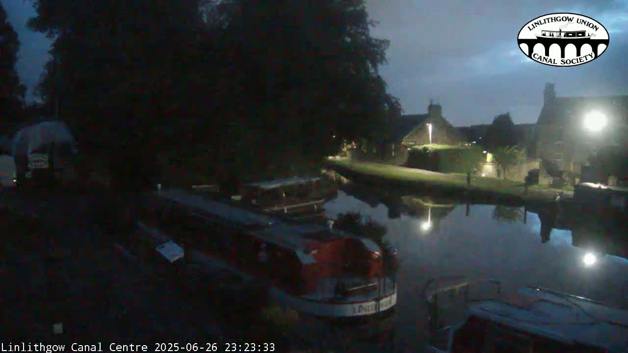 Linlithgow Union Canal Centre Live Cam - Linlithgow, West Lothian, Scotland, United Kingdom