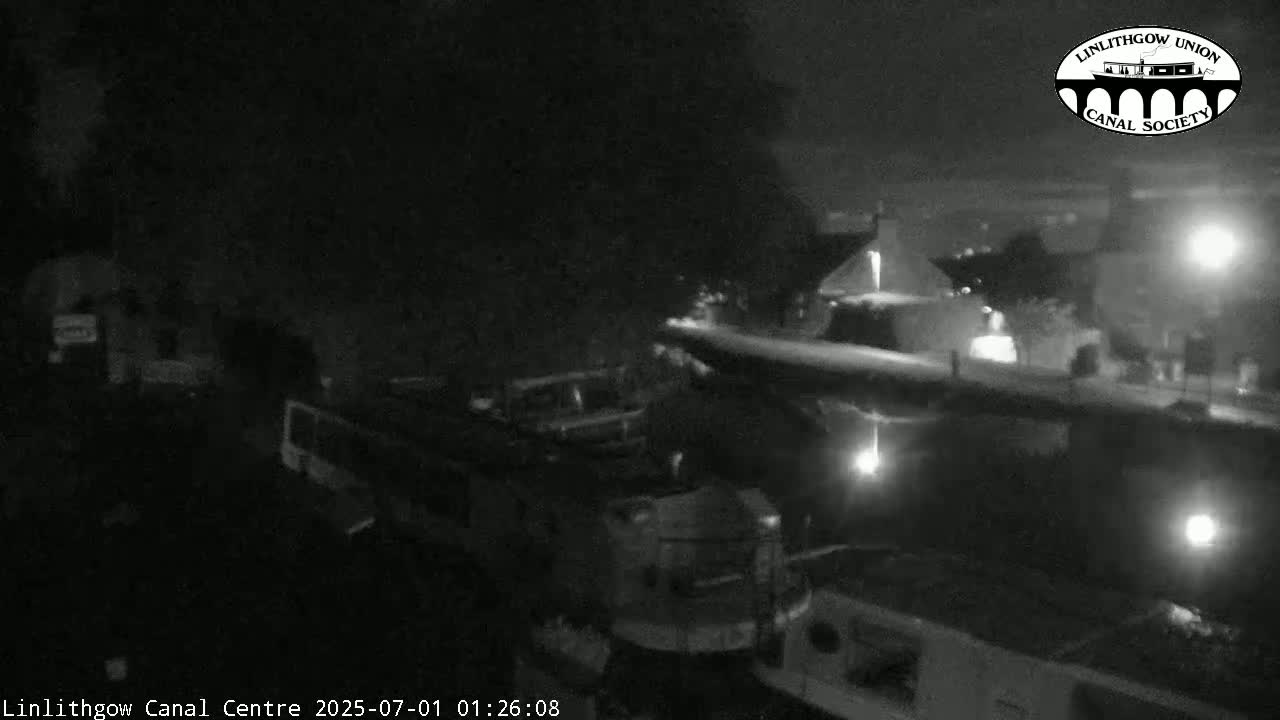 Linlithgow Union Canal Centre Live Cam - Linlithgow, West Lothian, Scotland, United Kingdom