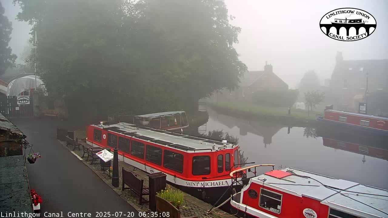 Linlithgow Union Canal Centre Live Cam - Linlithgow, West Lothian, Scotland, United Kingdom