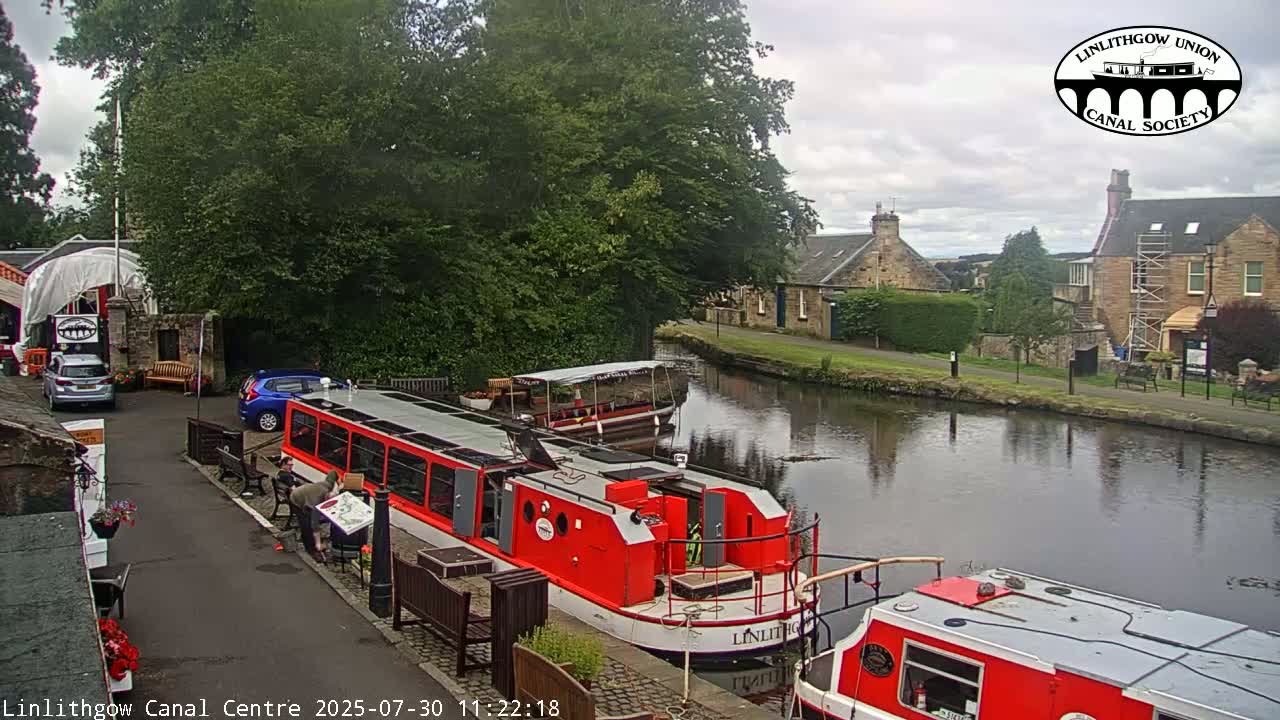 Linlithgow Union Canal Centre Live Cam - Linlithgow, West Lothian, Scotland, United Kingdom