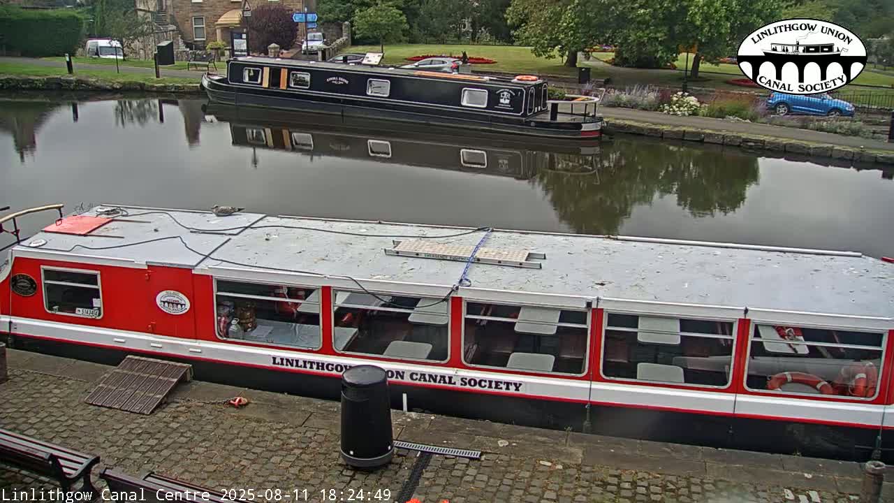 Linlithgow Union Canal Centre Live Cam - Linlithgow, West Lothian, Scotland, United Kingdom