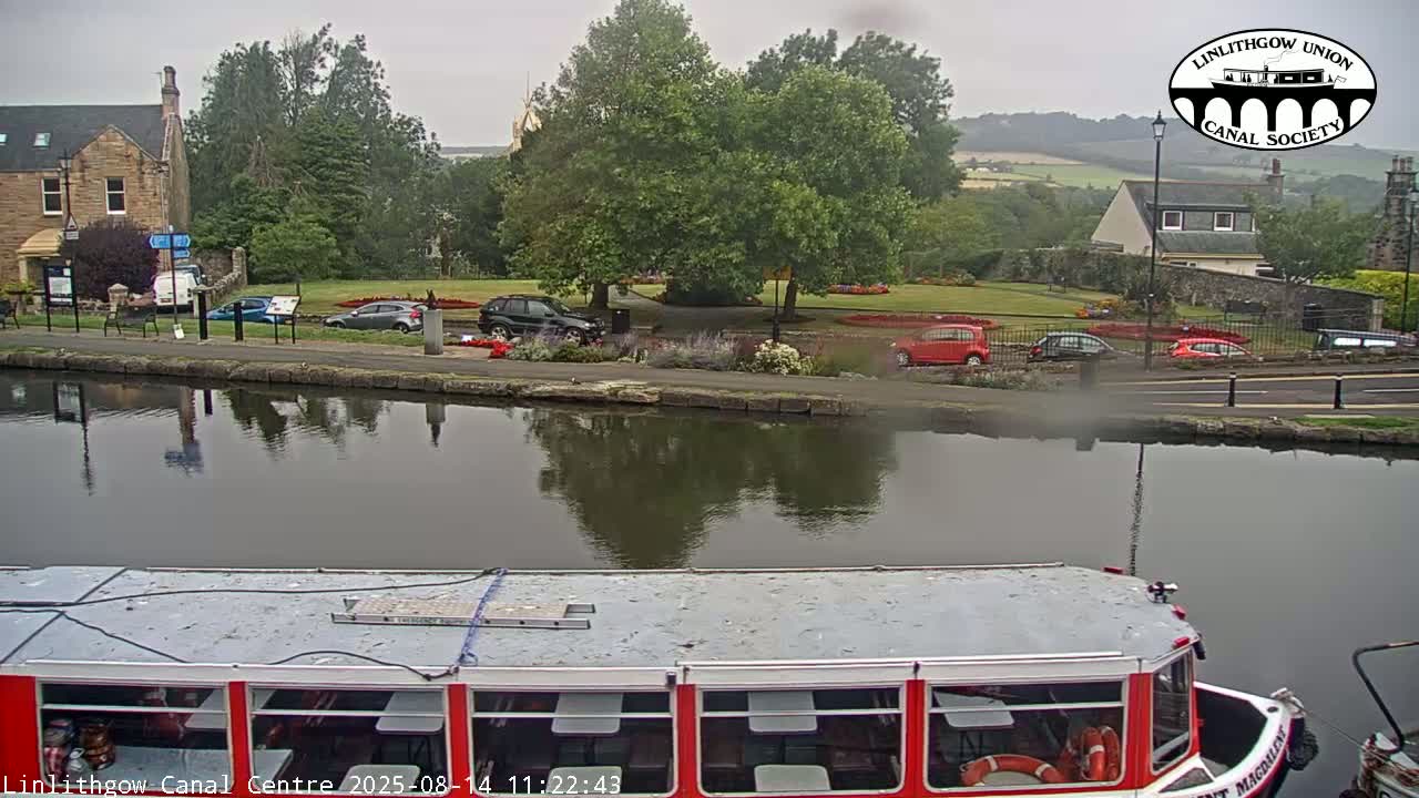Linlithgow Union Canal Centre Live Cam - Linlithgow, West Lothian, Scotland, United Kingdom