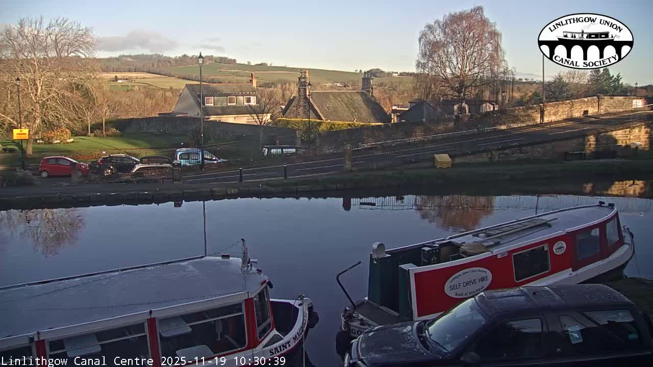 Linlithgow Union Canal Centre Live Cam - Linlithgow, West Lothian, Scotland, United Kingdom