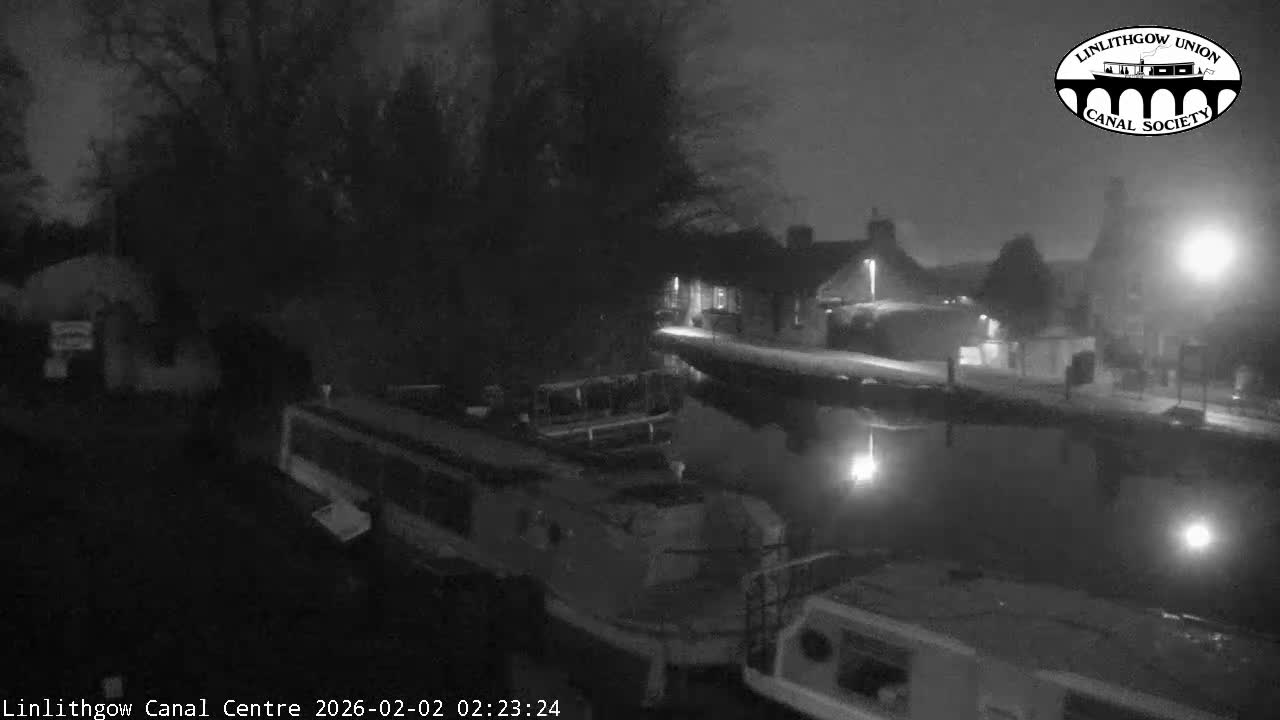 Linlithgow Union Canal Centre Live Cam - Linlithgow, West Lothian, Scotland, United Kingdom