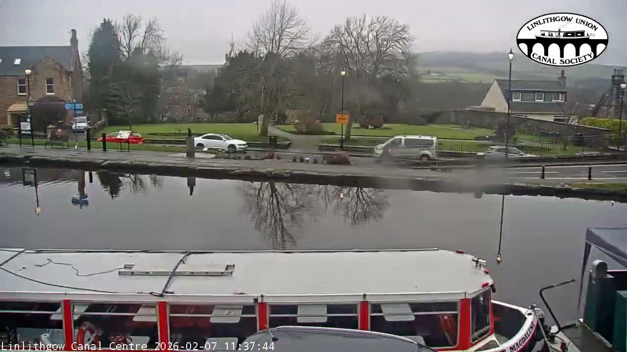 Linlithgow Union Canal Centre Live Cam - Linlithgow, West Lothian, Scotland, United Kingdom