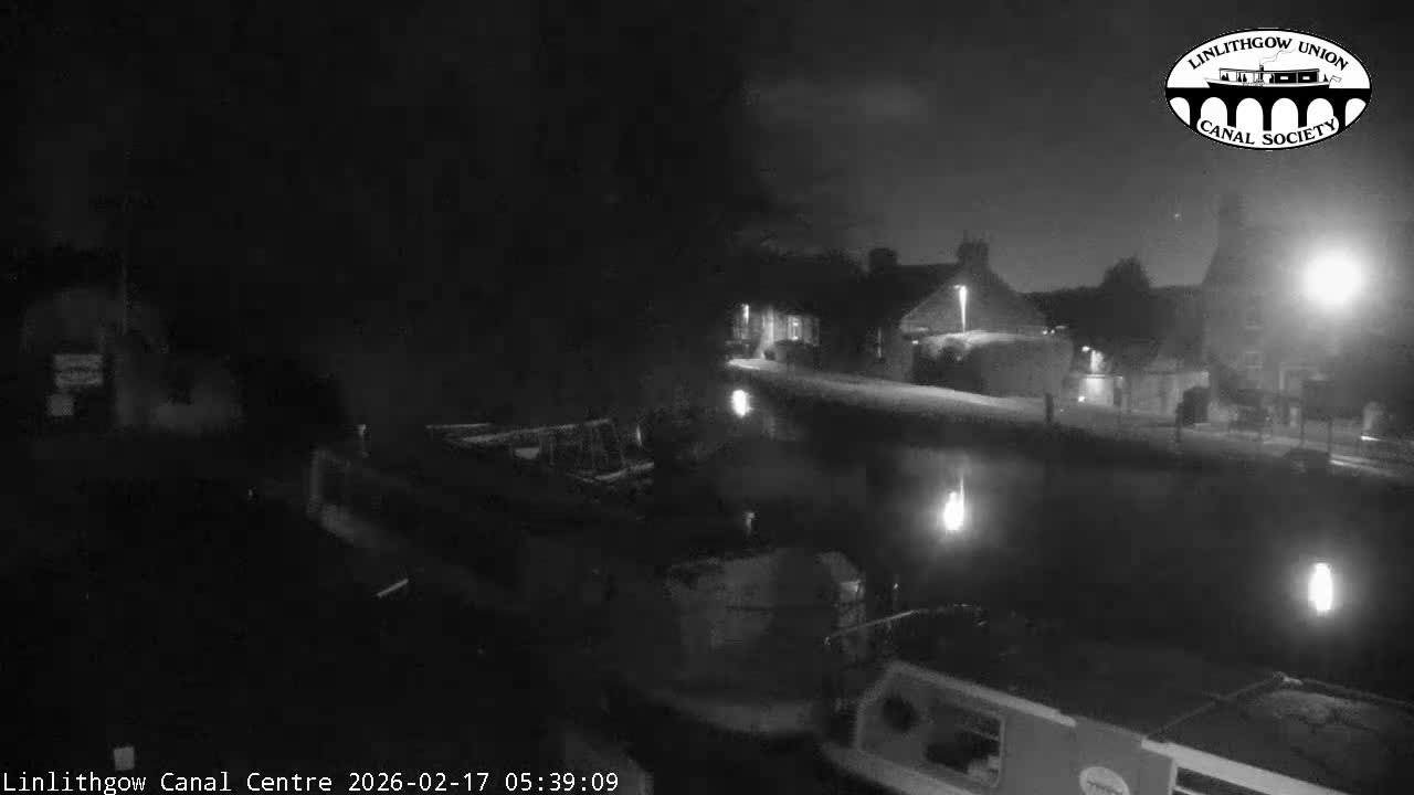 Linlithgow Union Canal Centre Live Cam - Linlithgow, West Lothian, Scotland, United Kingdom