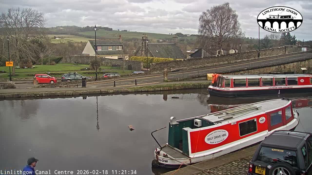 Linlithgow Union Canal Centre Live Cam - Linlithgow, West Lothian, Scotland, United Kingdom