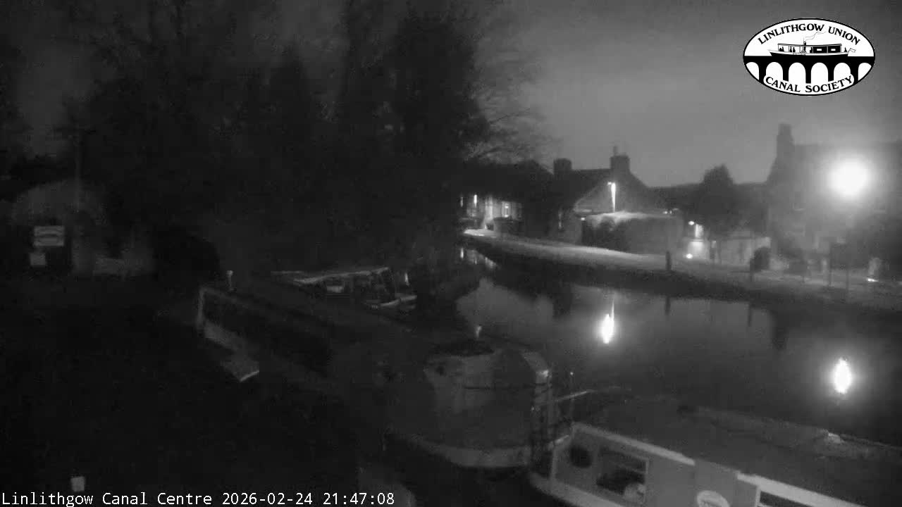 Linlithgow Union Canal Centre Live Cam - Linlithgow, West Lothian, Scotland, United Kingdom