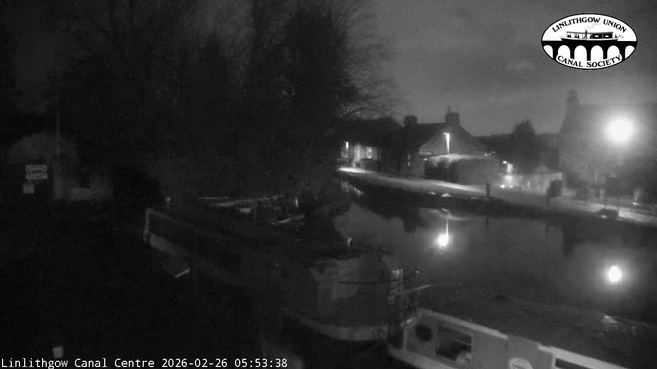 Linlithgow Union Canal Centre Live Cam - Linlithgow, West Lothian, Scotland, United Kingdom