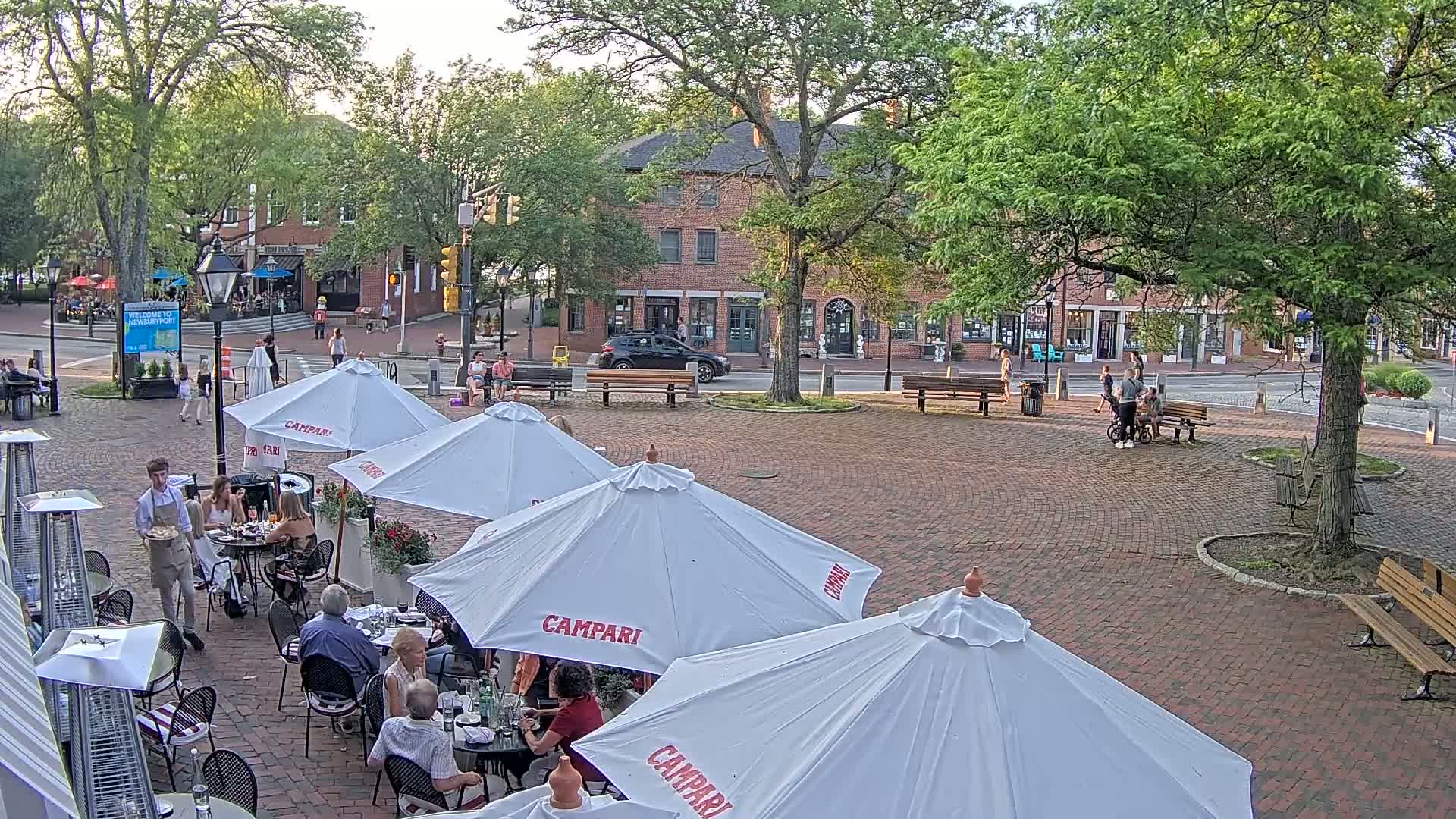 Newburyport, Market Square West Live Cam - Newburyport, Essex, Massachusetts, USA