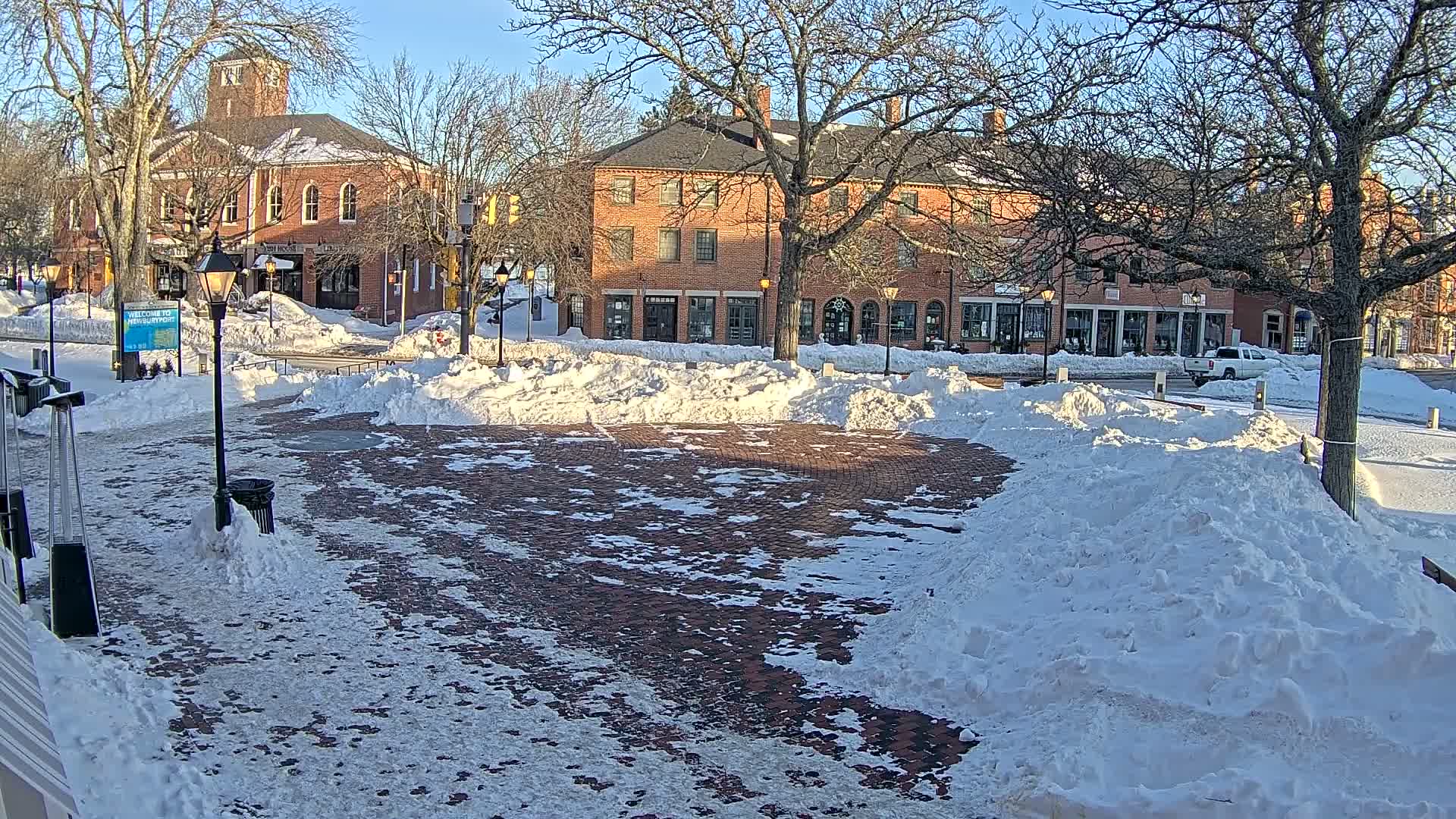 Newburyport, Market Square West Live Cam - Newburyport, Essex, Massachusetts, USA