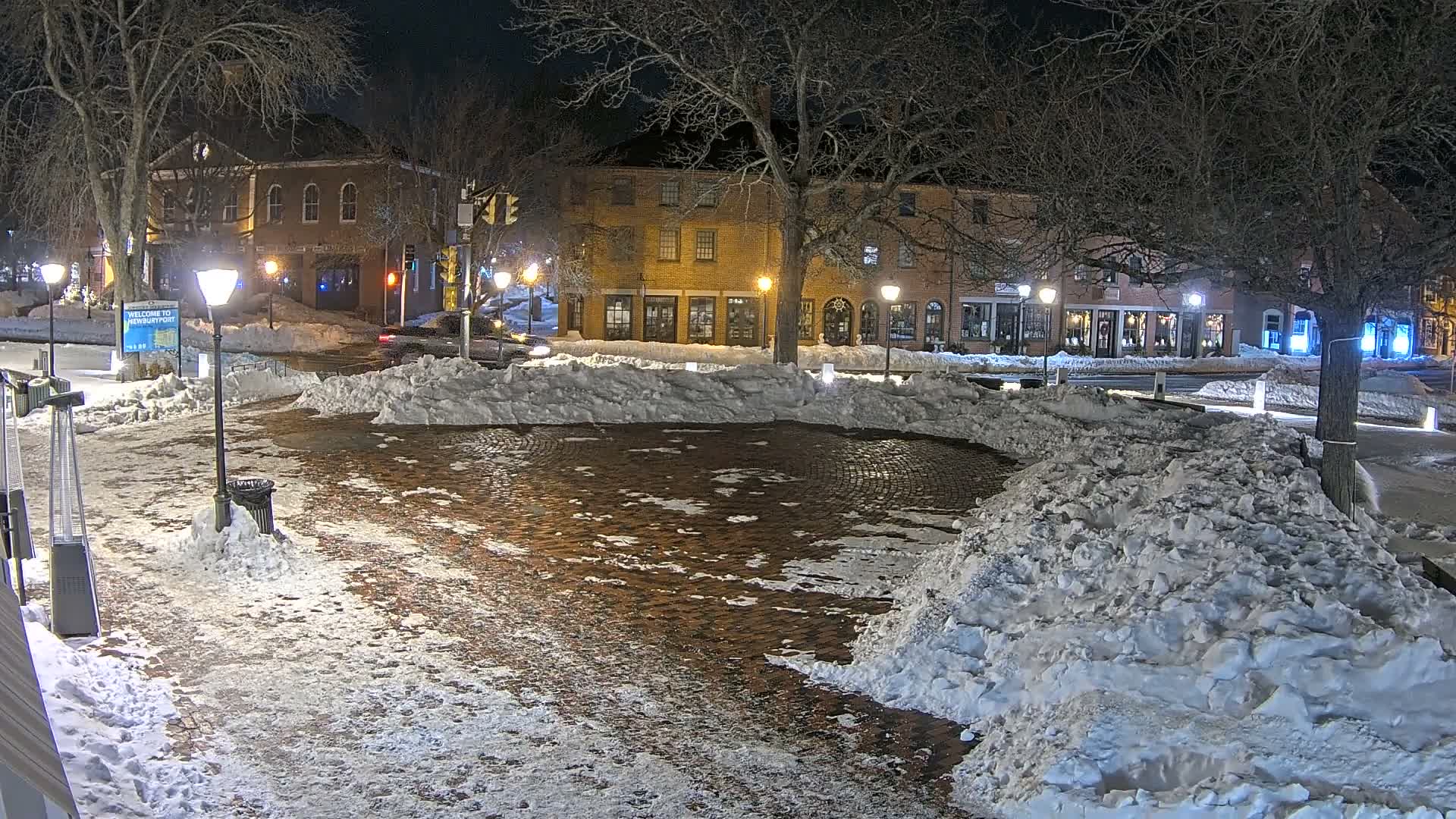 Newburyport, Market Square West Live Cam - Newburyport, Essex, Massachusetts, USA