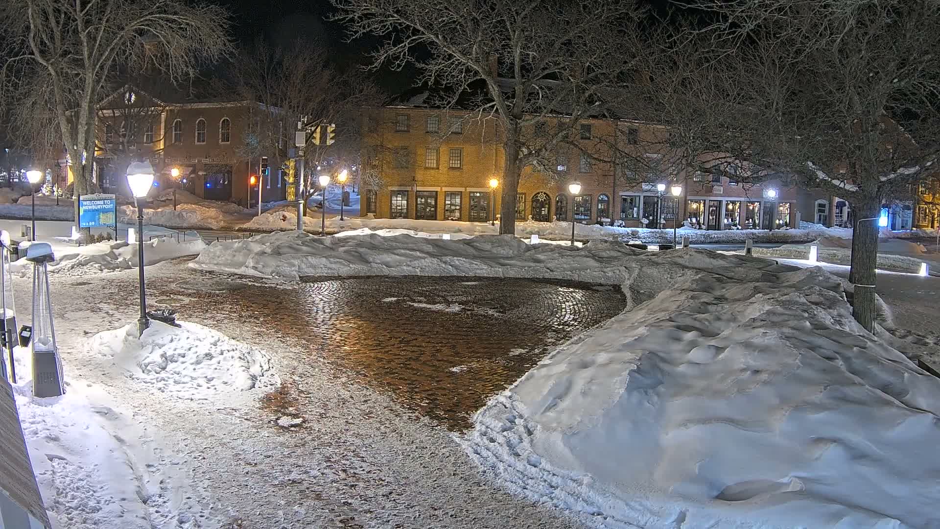 Newburyport, Market Square West Live Cam - Newburyport, Essex, Massachusetts, USA