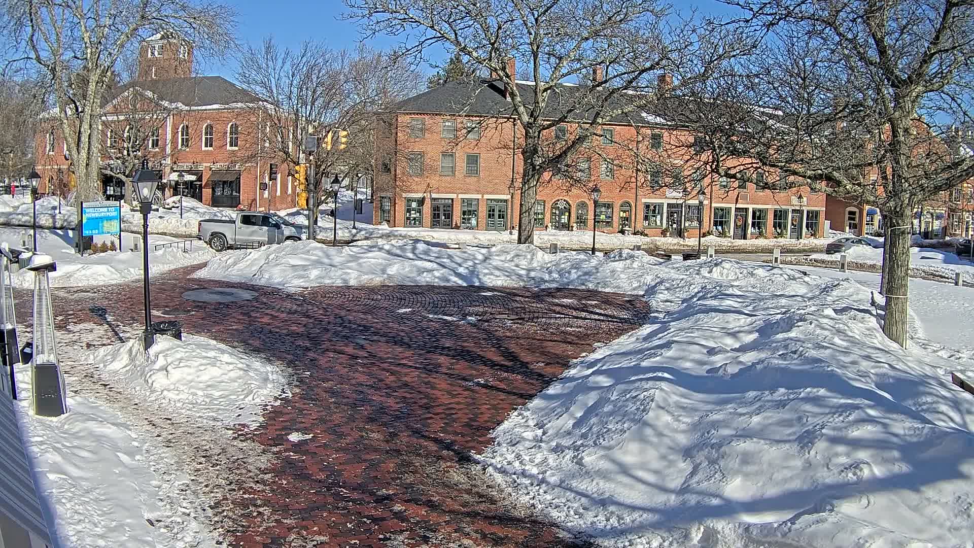 Newburyport, Market Square West Live Cam - Newburyport, Essex, Massachusetts, USA