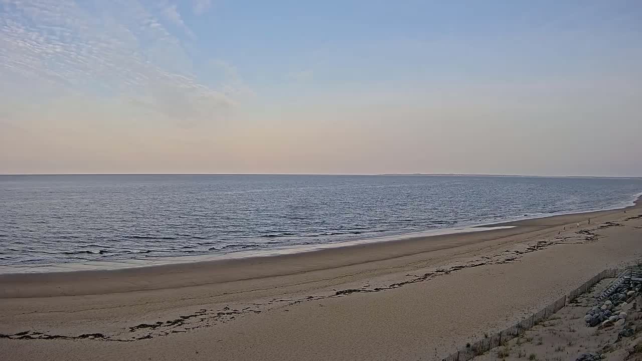 Newburyport, Plum Island Beach South Live Cam - Newburyport, Essex, Massachusetts, USA