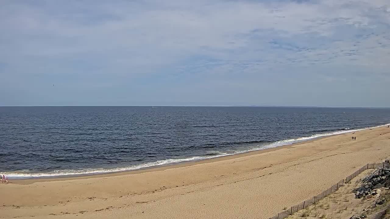 Newburyport, Plum Island Beach South Live Cam - Newburyport, Essex, Massachusetts, USA
