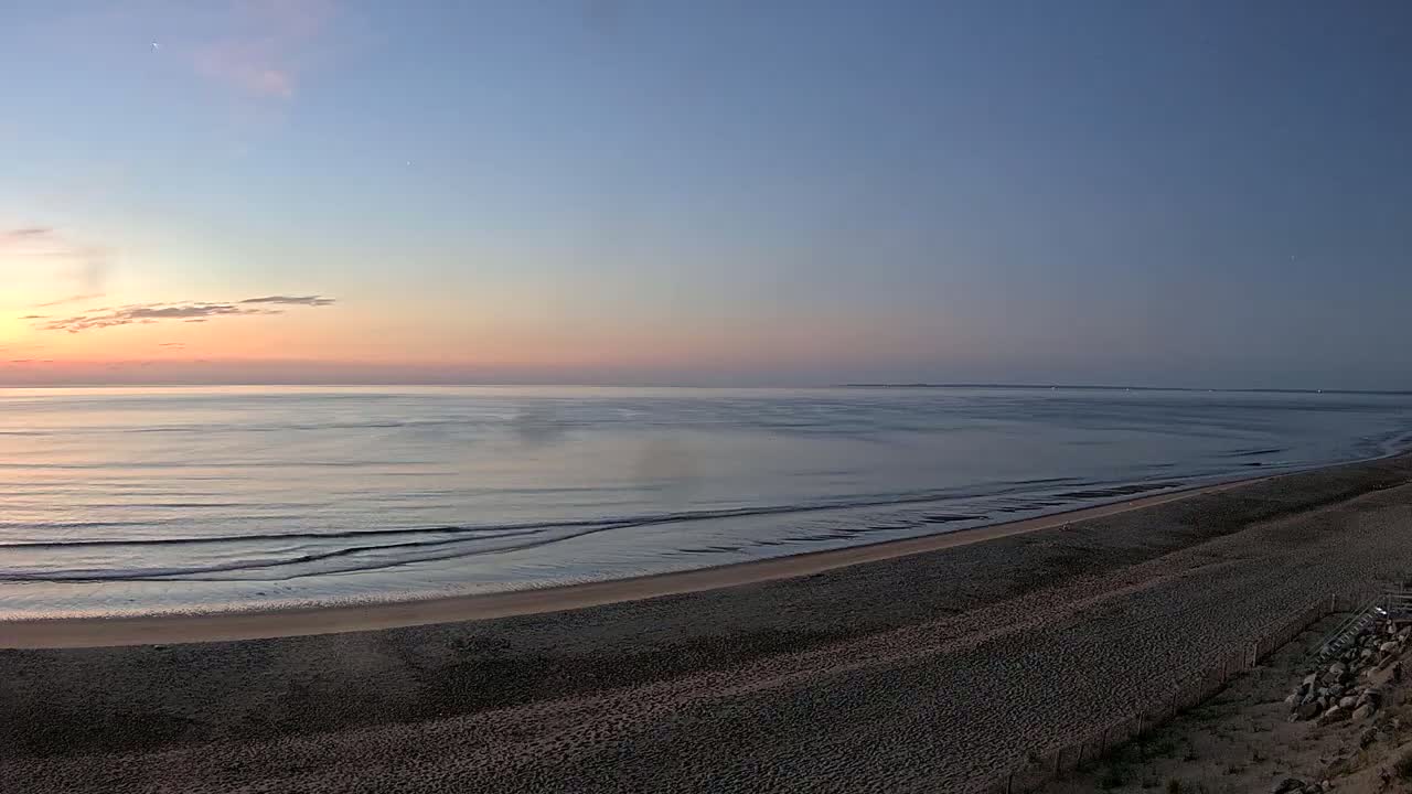 Newburyport, Plum Island Beach South Live Cam - Newburyport, Essex, Massachusetts, USA