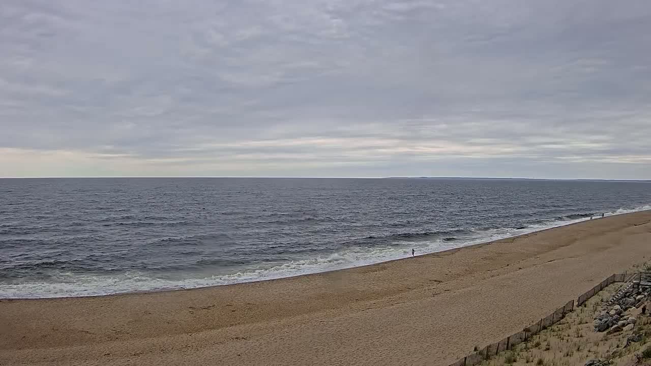 Newburyport, Plum Island Beach South Live Cam - Newburyport, Essex, Massachusetts, USA
