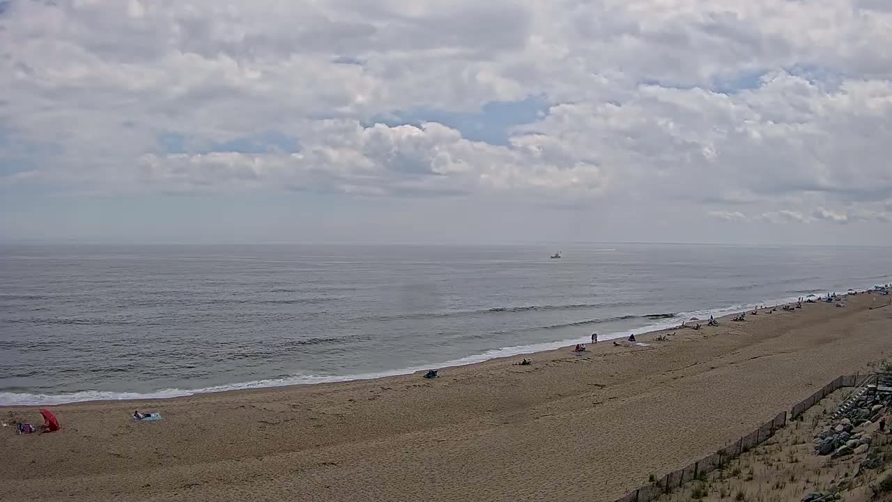 Newburyport, Plum Island Beach South Live Cam - Newburyport, Essex, Massachusetts, USA