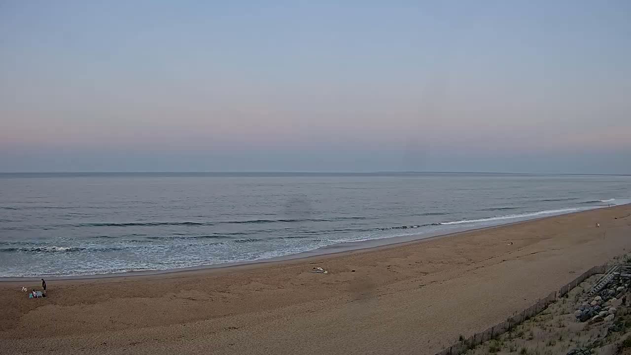 Newburyport, Plum Island Beach South Live Cam - Newburyport, Essex, Massachusetts, USA