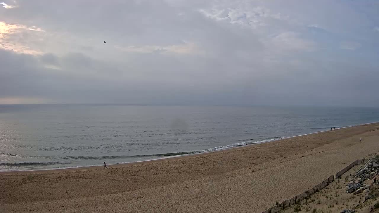 Newburyport, Plum Island Beach South Live Cam - Newburyport, Essex, Massachusetts, USA
