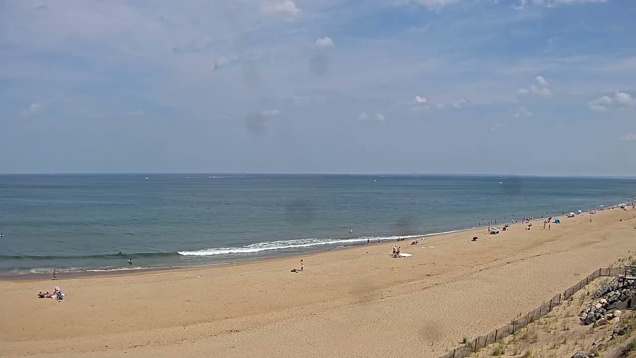Newburyport, Plum Island Beach South Live Cam - Newburyport, Essex, Massachusetts, USA