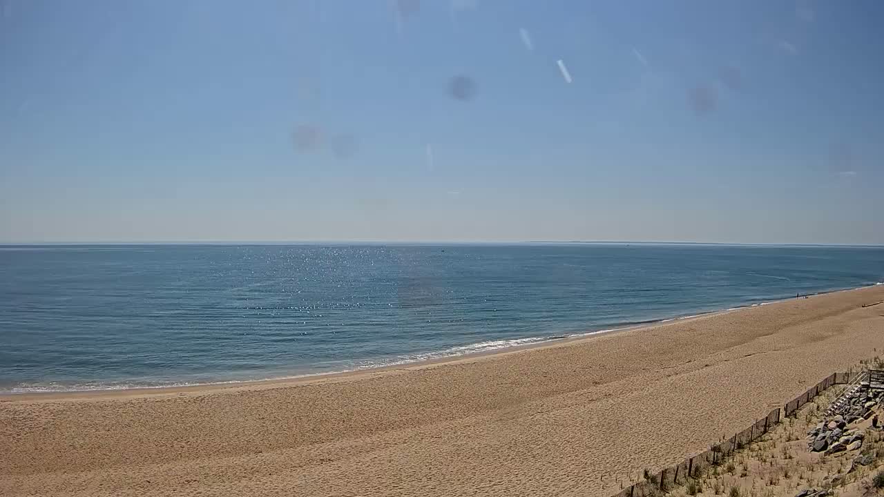 Newburyport, Plum Island Beach South Live Cam - Newburyport, Essex, Massachusetts, USA