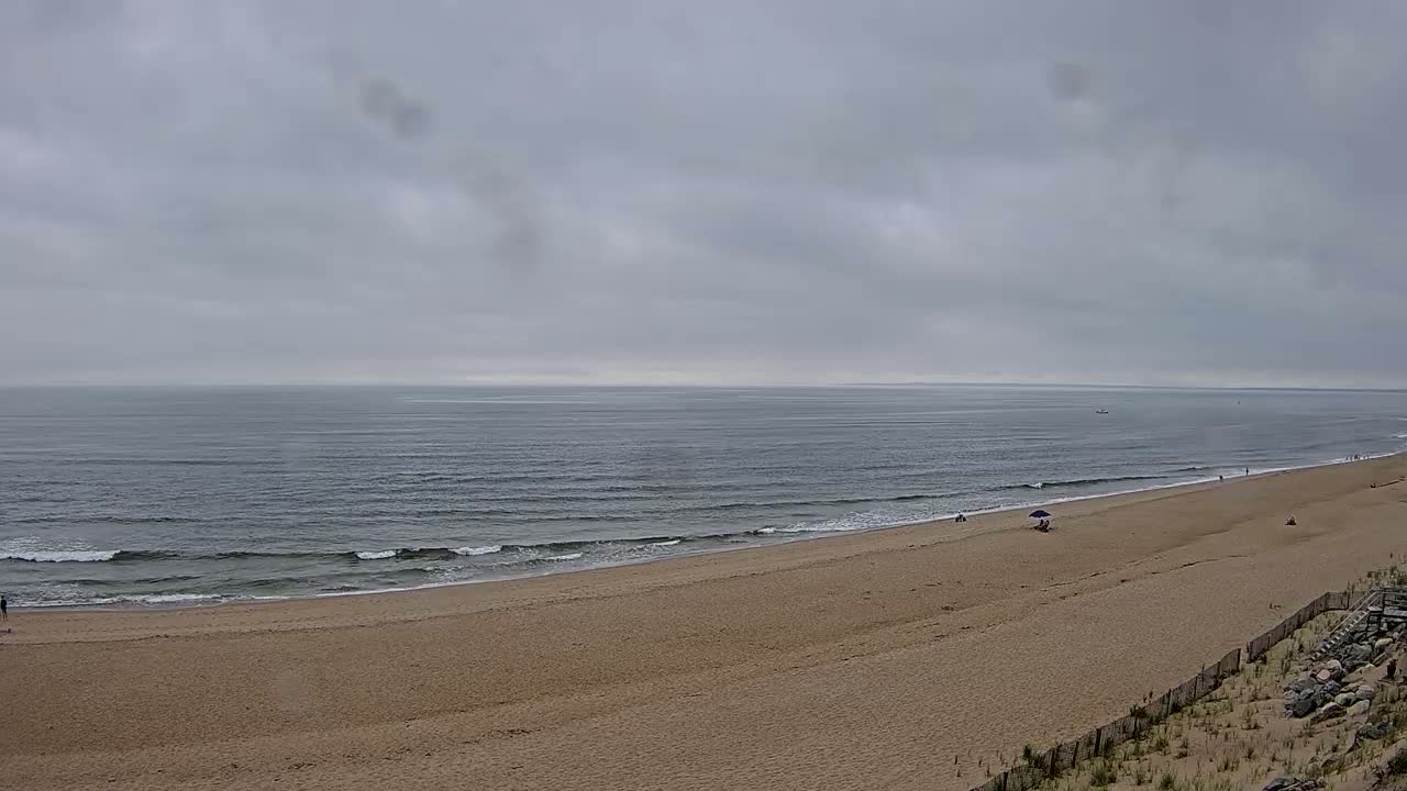 Newburyport, Plum Island Beach South Live Cam - Newburyport, Essex, Massachusetts, USA