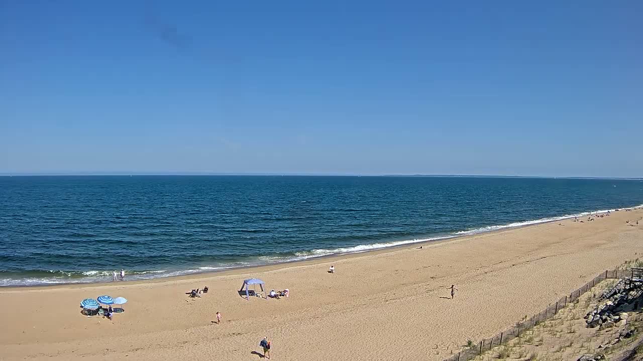 Newburyport, Plum Island Beach South Live Cam - Newburyport, Essex, Massachusetts, USA