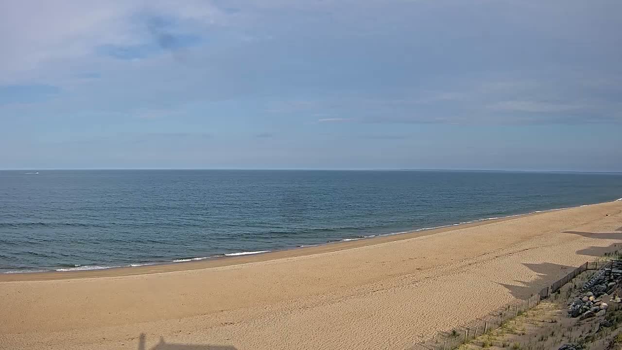 Newburyport, Plum Island Beach South Live Cam - Newburyport, Essex, Massachusetts, USA