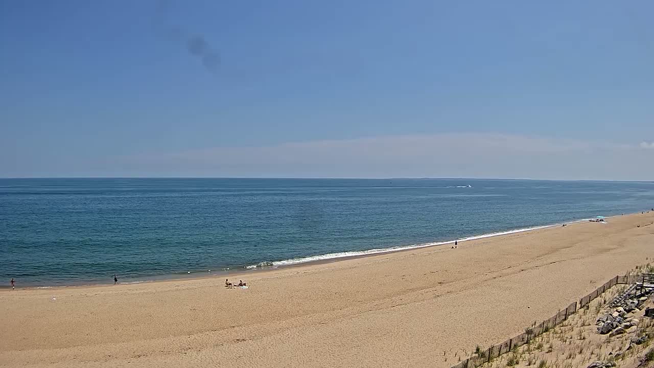 Newburyport, Plum Island Beach South Live Cam - Newburyport, Essex, Massachusetts, USA