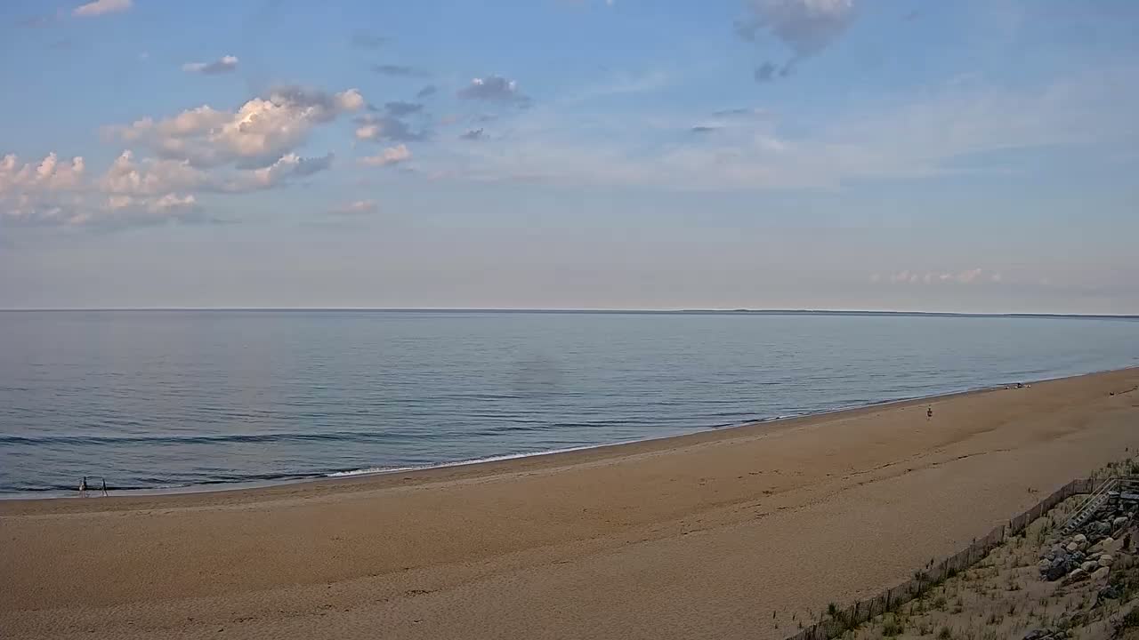 Newburyport, Plum Island Beach South Live Cam - Newburyport, Essex, Massachusetts, USA