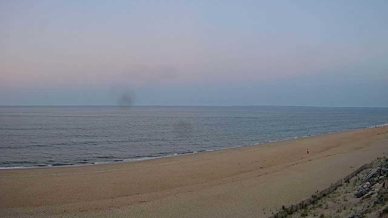 Newburyport, Plum Island Beach South Live Cam - Newburyport, Essex, Massachusetts, USA