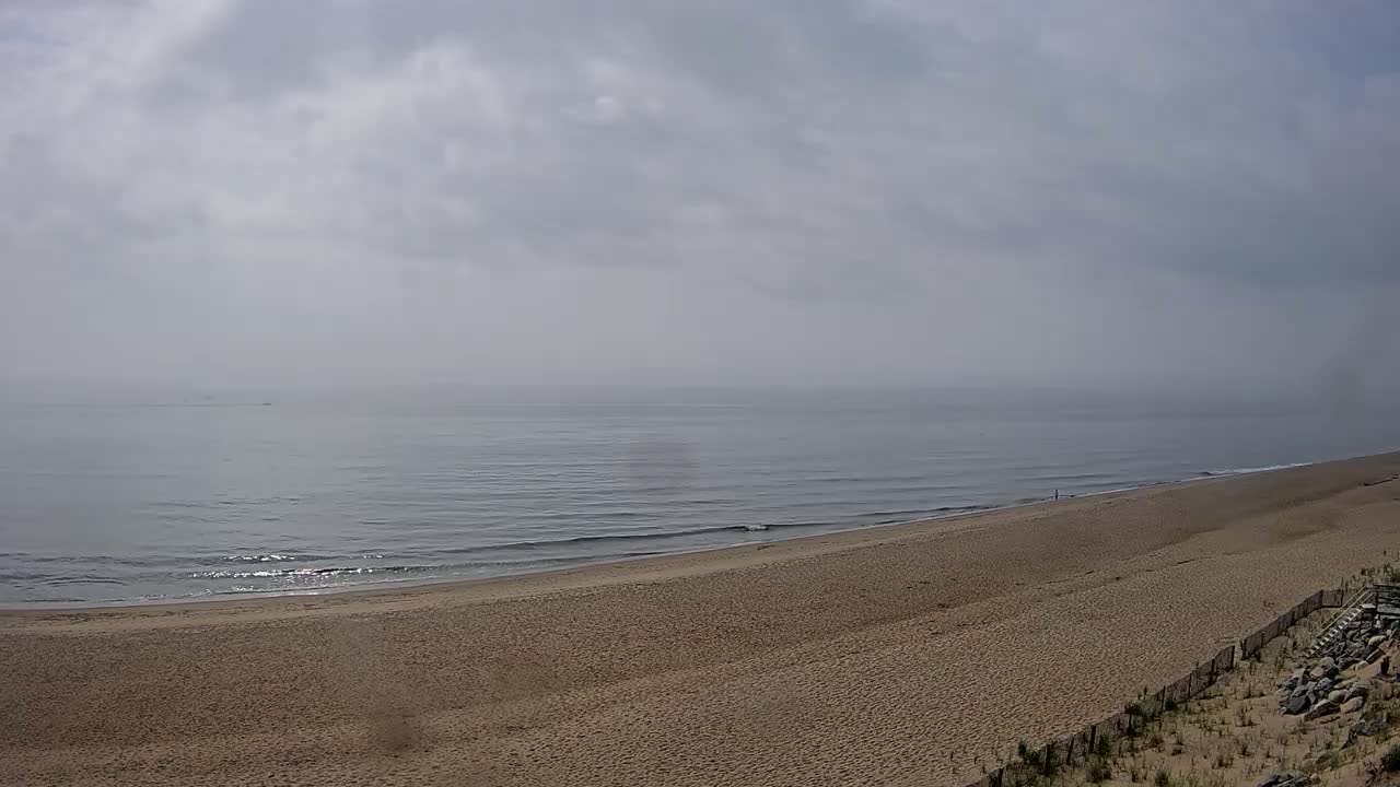 Newburyport, Plum Island Beach South Live Cam - Newburyport, Essex, Massachusetts, USA
