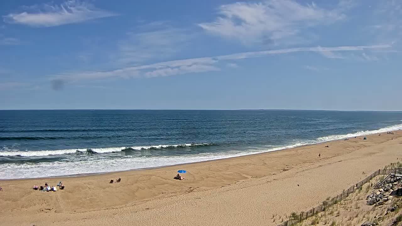 Newburyport, Plum Island Beach South Live Cam - Newburyport, Essex, Massachusetts, USA