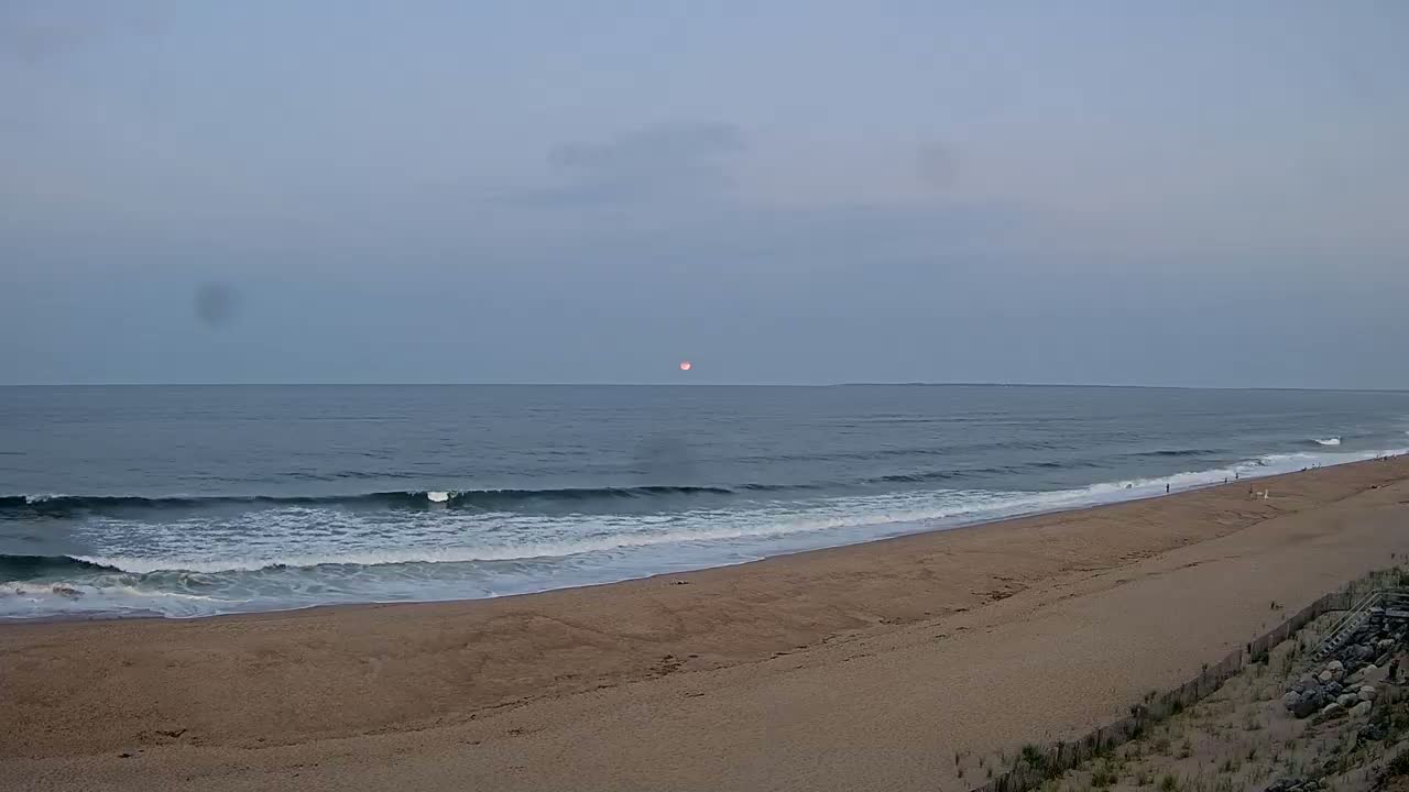 Newburyport, Plum Island Beach South Live Cam - Newburyport, Essex, Massachusetts, USA