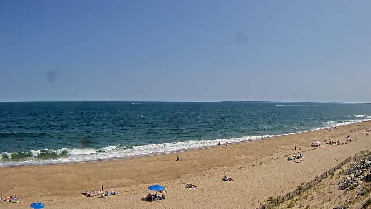 Newburyport, Plum Island Beach South Live Cam - Newburyport, Essex, Massachusetts, USA
