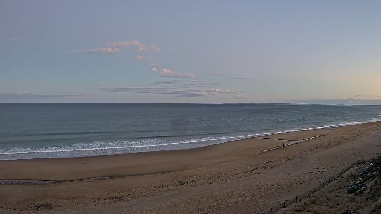 Newburyport, Plum Island Beach South Live Cam - Newburyport, Essex, Massachusetts, USA