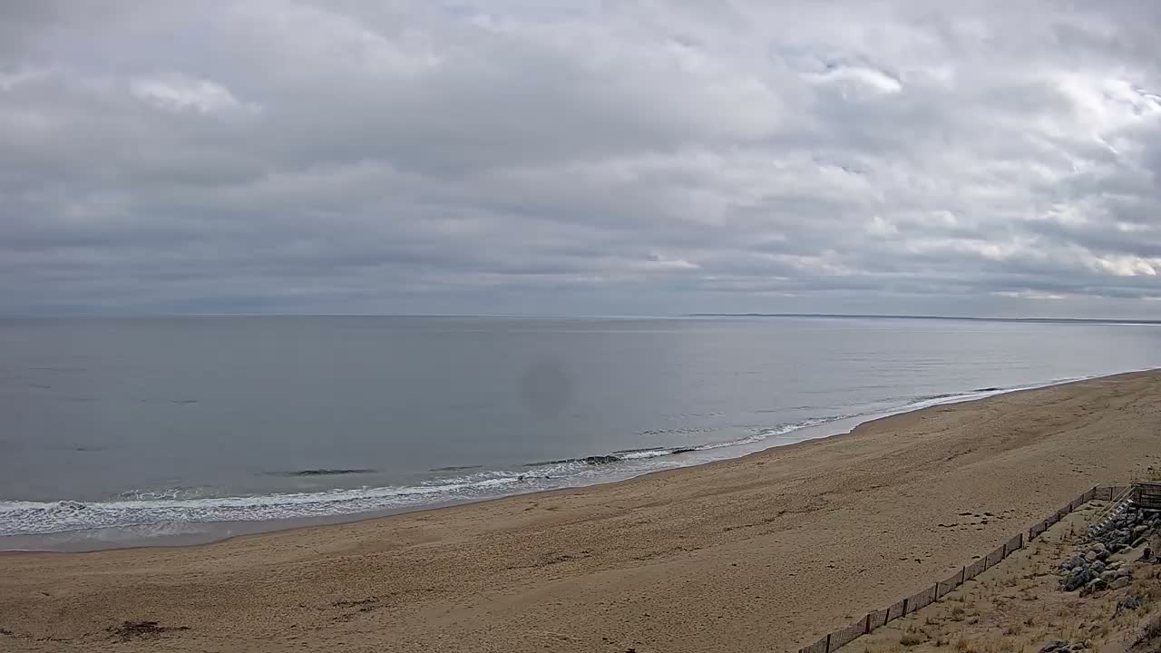 Newburyport, Plum Island Beach South Live Cam - Newburyport, Essex, Massachusetts, USA