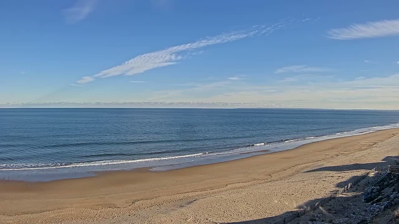 Newburyport, Plum Island Beach South Live Cam - Newburyport, Essex, Massachusetts, USA
