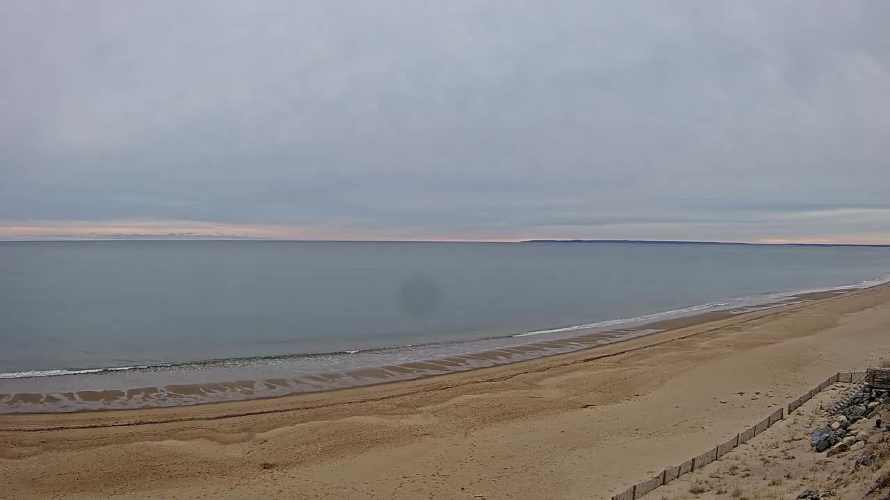 Newburyport, Plum Island Beach South Live Cam - Newburyport, Essex, Massachusetts, USA
