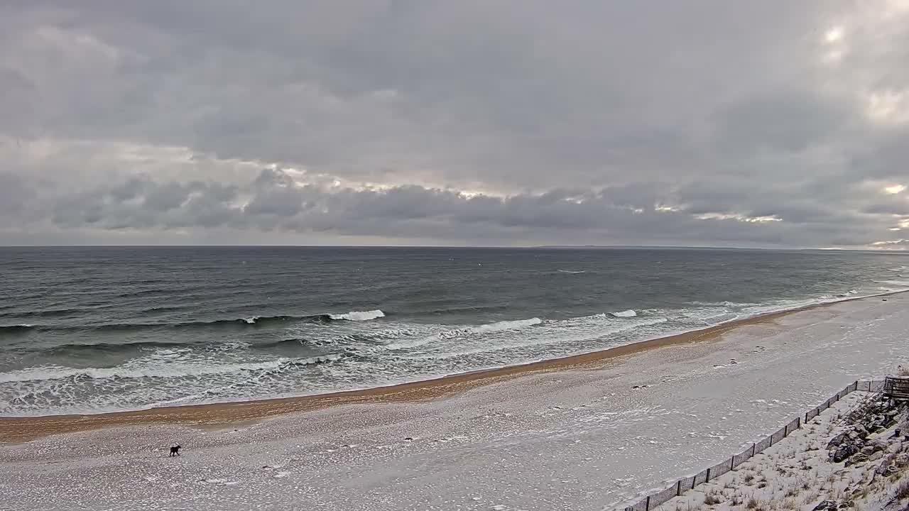 Newburyport, Plum Island Beach South Live Cam - Newburyport, Essex, Massachusetts, USA