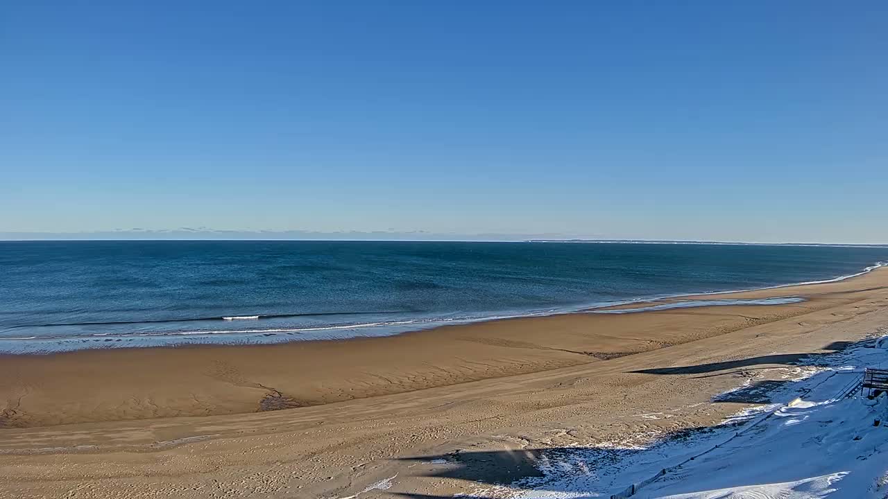 Newburyport, Plum Island Beach South Live Cam - Newburyport, Essex, Massachusetts, USA